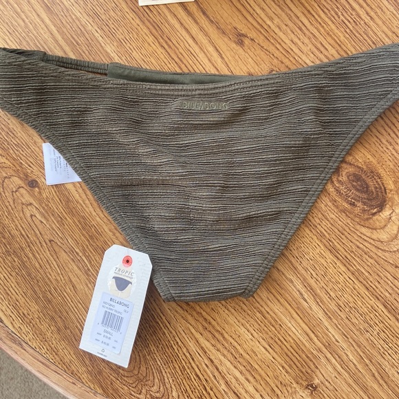 NWT billabong bikini bottom - Picture 2 of 5